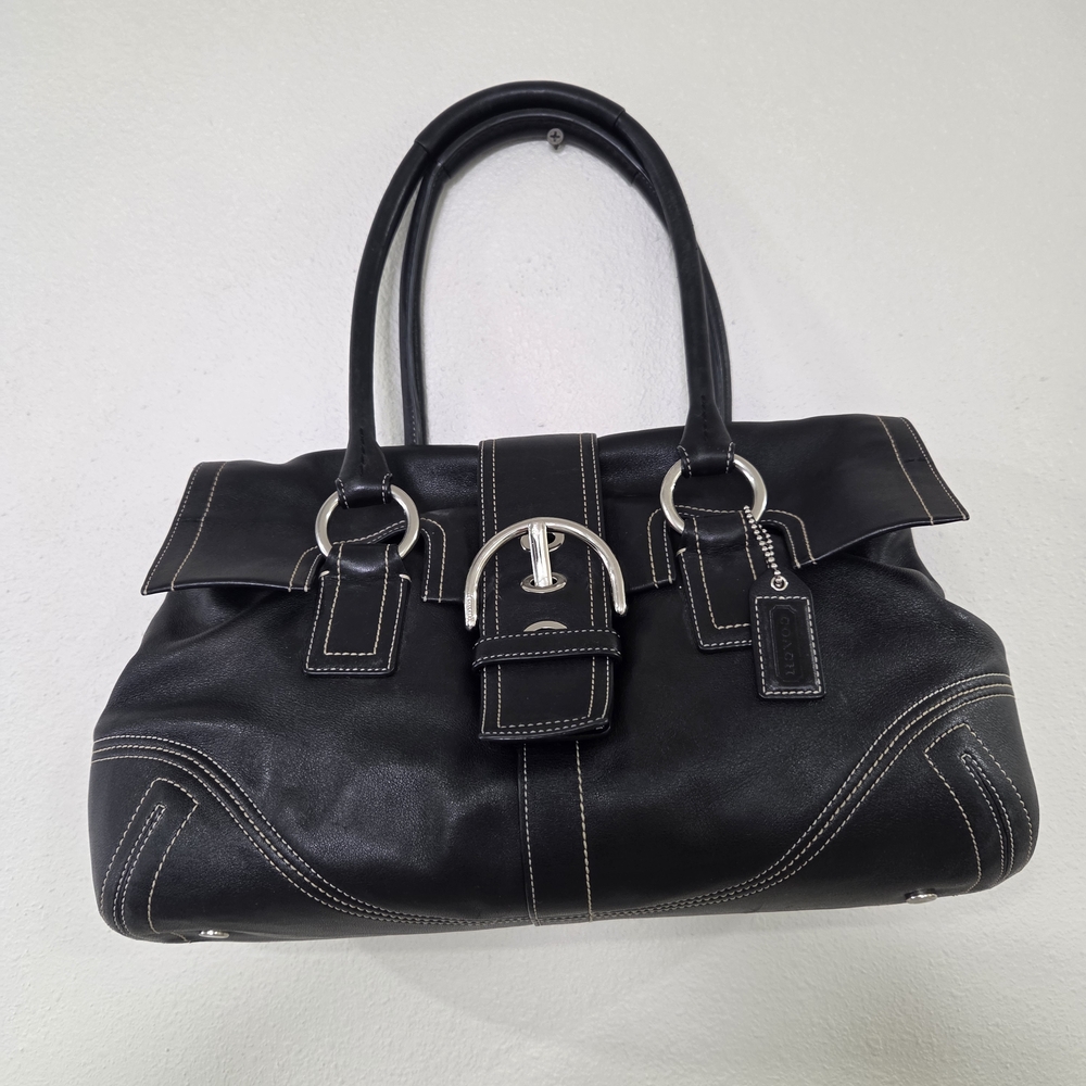 Vintage Coach Black Leather Shoulder Bag